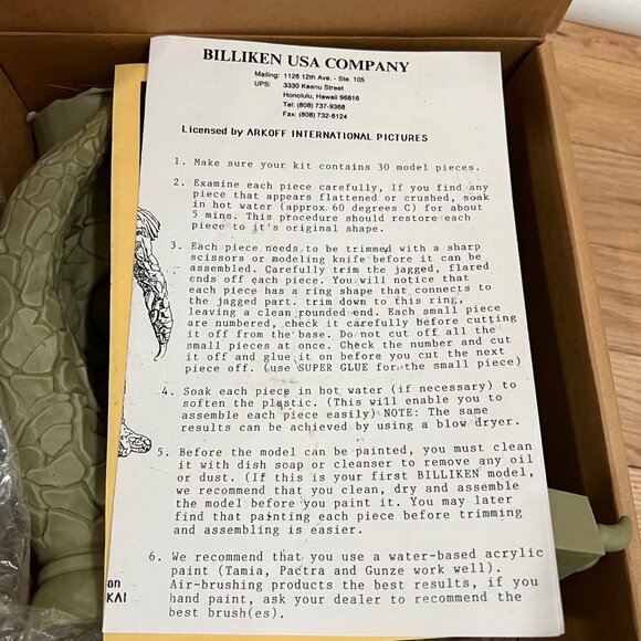 Billiken The She Creature Soft Vinyl Kit Collectible Model Complete Open Box - Picture 6 of 7